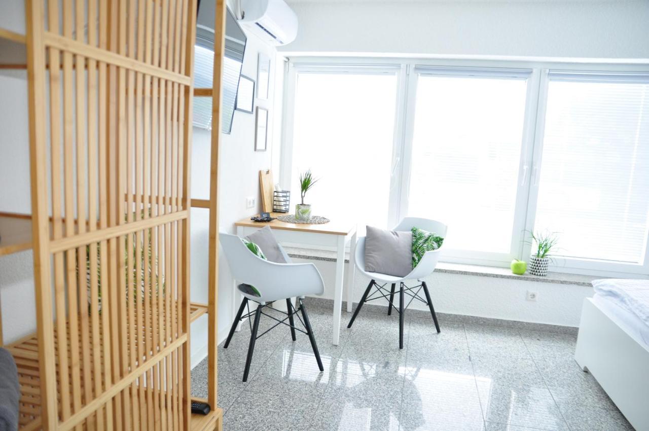 N37 -Modern Eingerichtete Zimmer In Ruhiger Lage Aldingen  Экстерьер фото